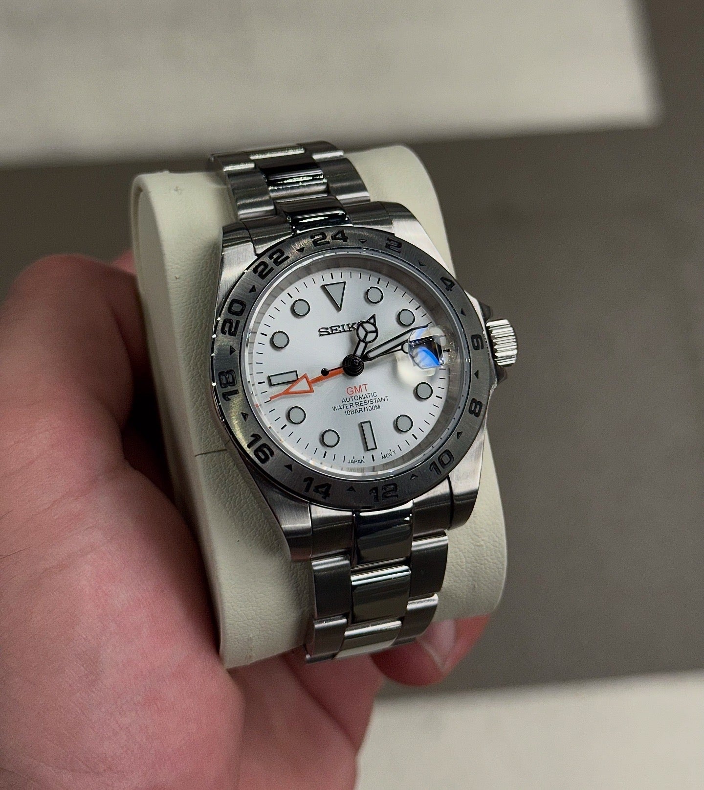 Prestige Pearl Dial