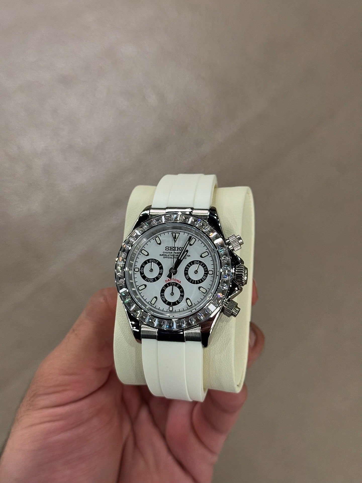 Ice white Racer Dial