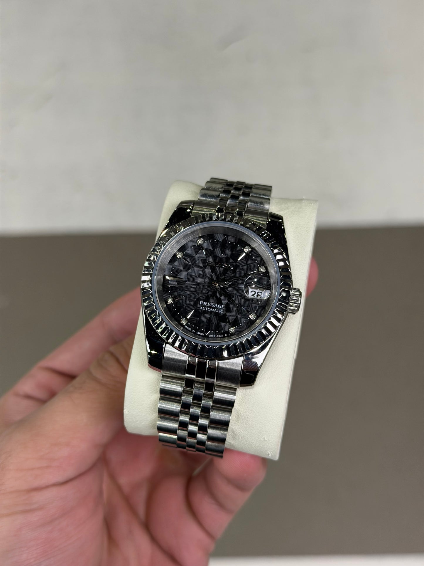 Geometric Majesty Dial