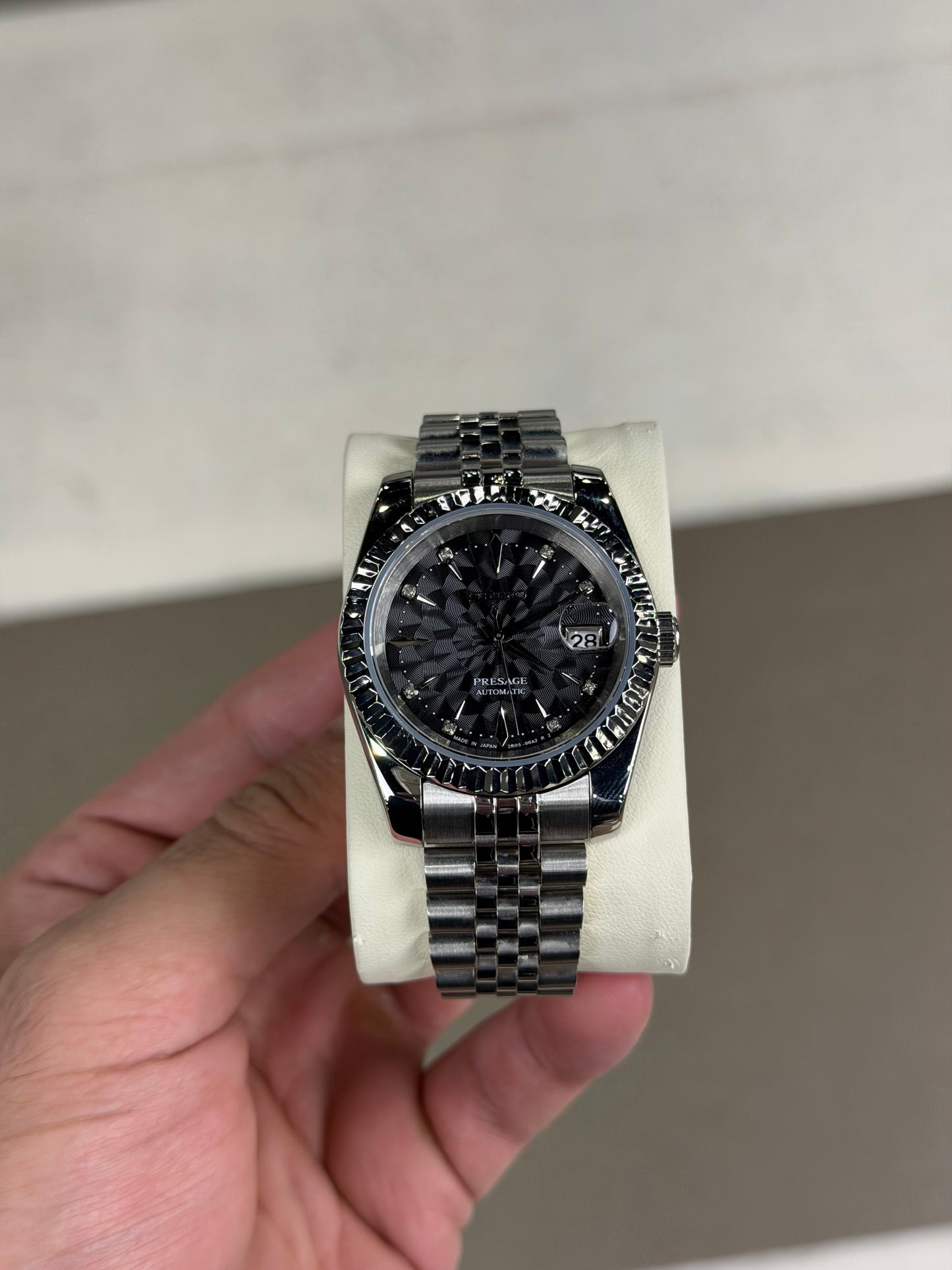 Geometric Majesty Dial