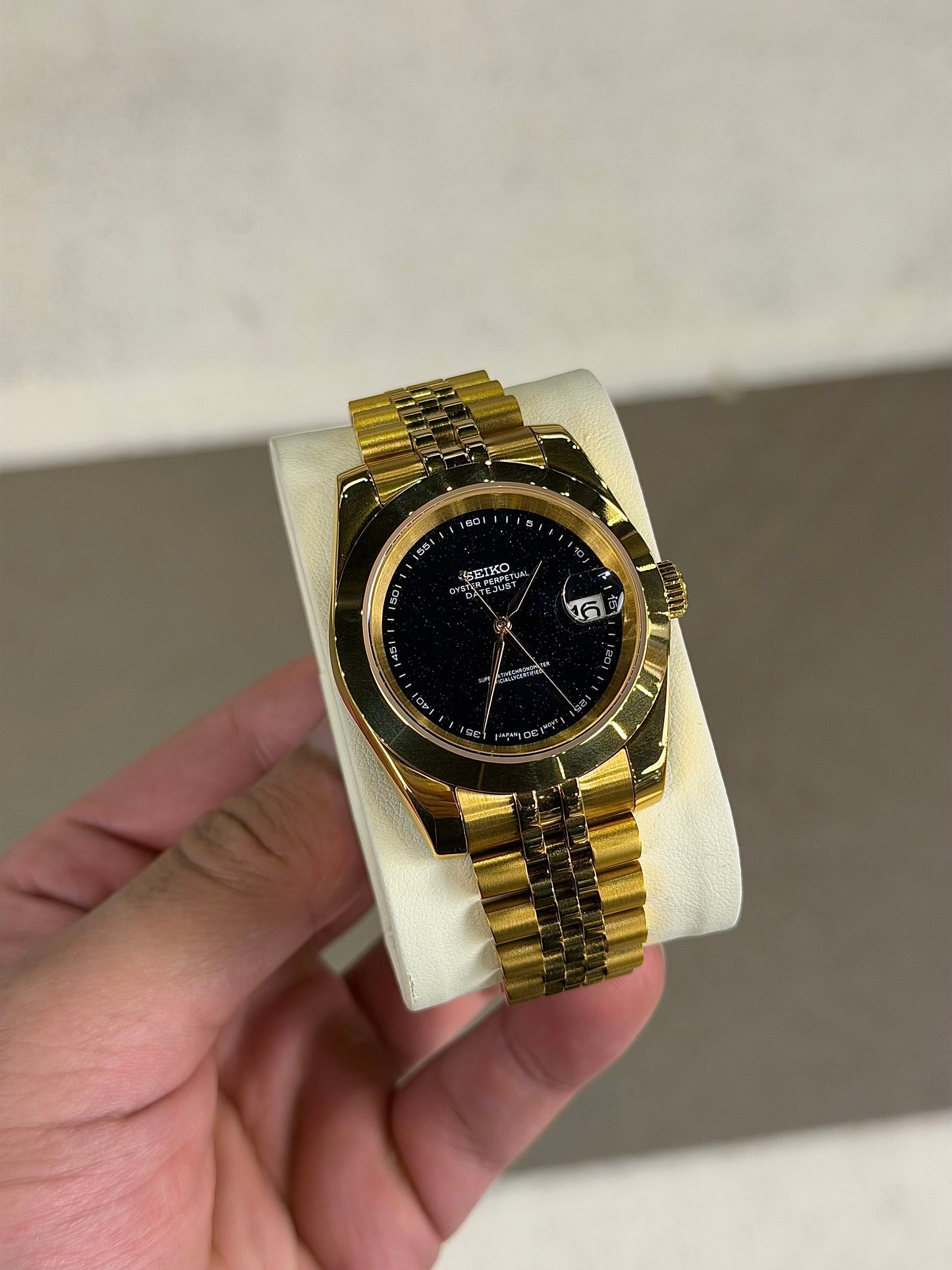 Galactic Galaxy Gold