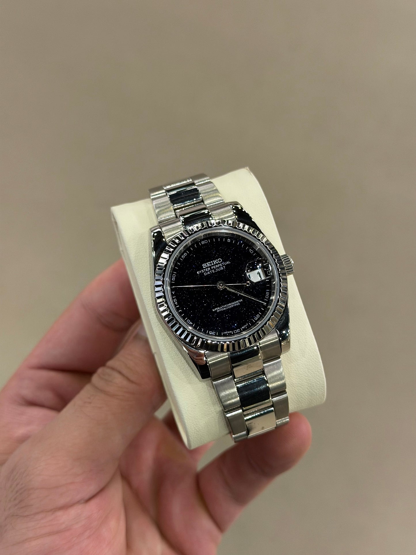 Fluted Galactic Galaxy Dial