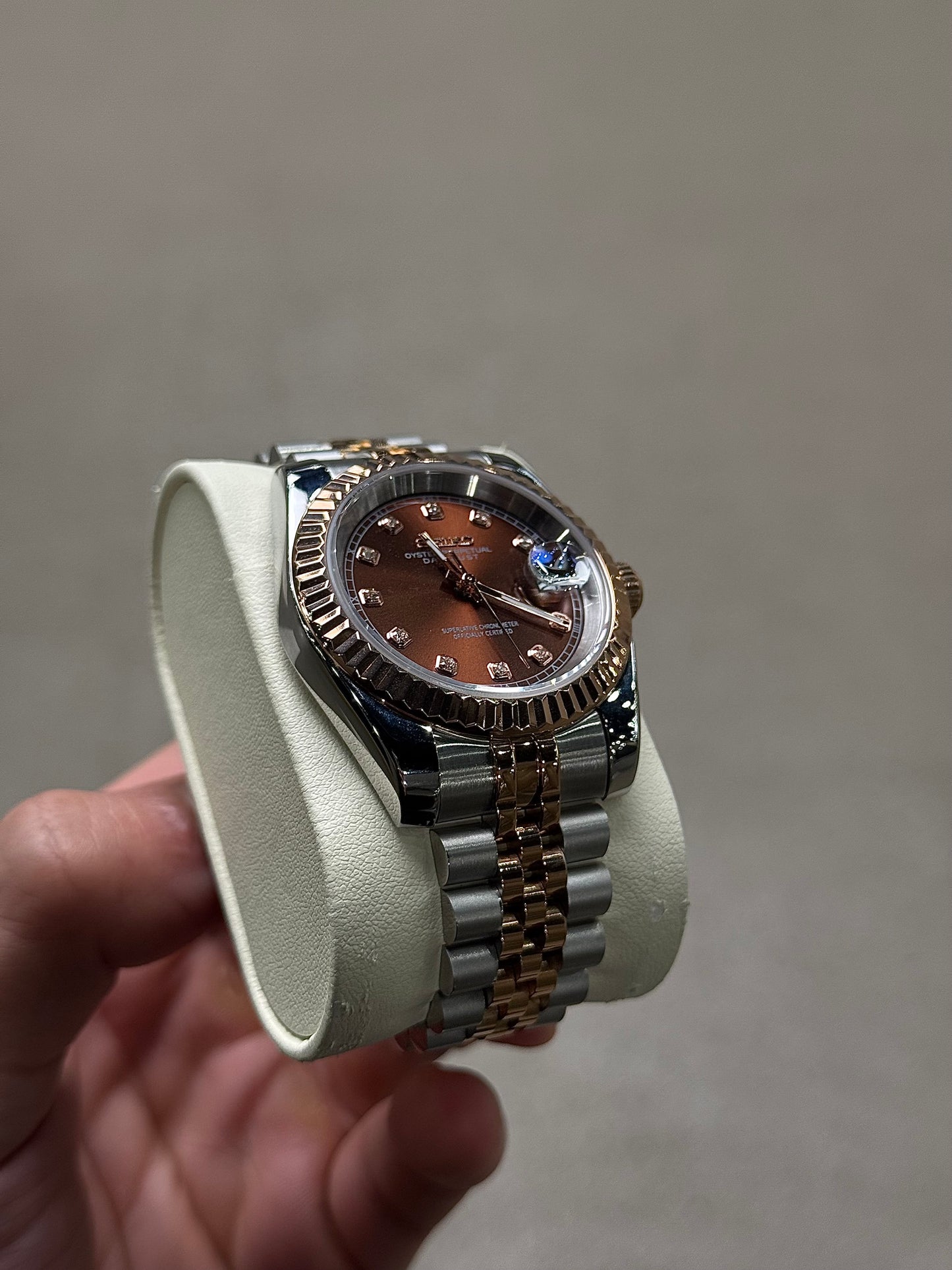 Chocolate Diamond Dial