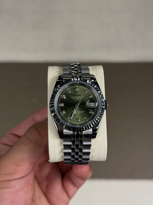 Green Diamond Dial